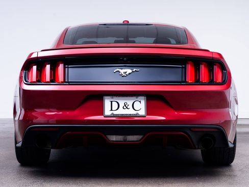 Used 2016 Ford Mustang Premium w/ Pony Package RWD image 7