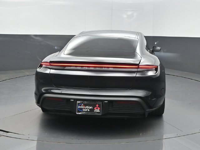 Used 2020 Porsche Taycan 4S AWD/4WD image 32