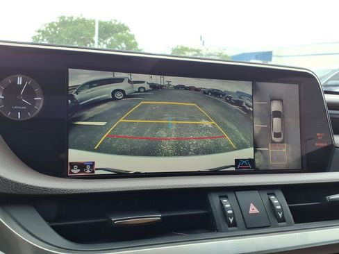 Used 2019 Lexus ES 350 Ultra Luxury FWD image 11