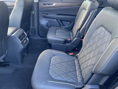 New 2026 Volkswagen Atlas SEL Premium R-Line image 13