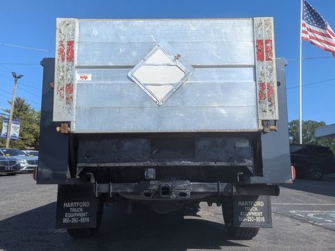 Used 2017 Ford F250 XL w/ STX Appearance Package image 9