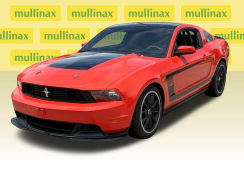 Used 2012 Ford Mustang Boss 302 w/ Boss 302 Accessory Pkg RWD image 12