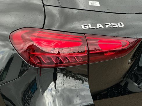 New 2026 Mercedes-Benz GLA 250 image 13
