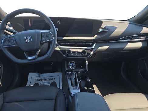 Used 2024 Buick Envista Sport Touring w/ Convenience I Package FWD image 9