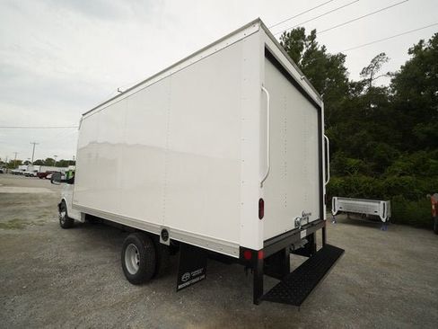 New 2026 GMC Savana 3500 Extended w/ Power Convenience Package RWD image 5