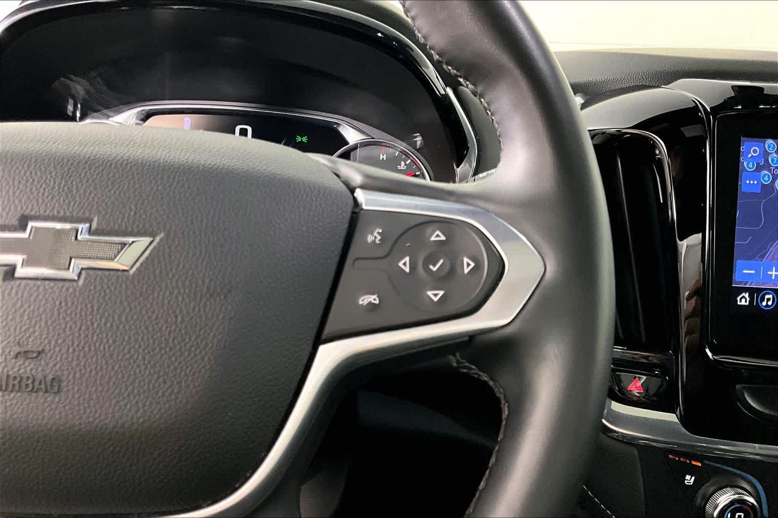 Used 2023 Chevrolet Traverse Premier w/ Redline Edition AWD/4WD image 23
