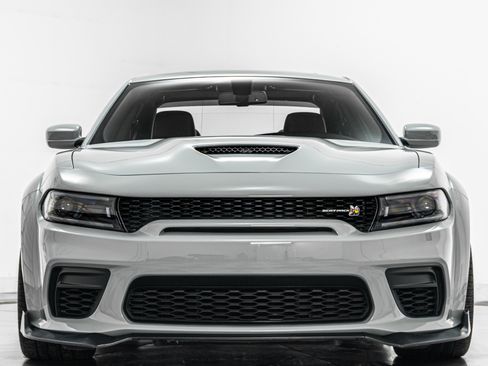 Used 2022 Dodge Charger Scat Pack image 4
