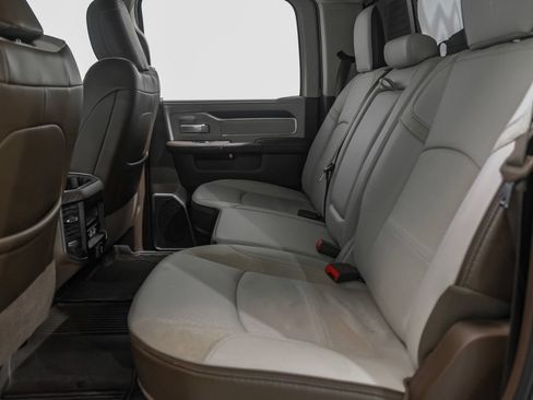 Used 2026 RAM 3500 Laramie AWD/4WD image 40