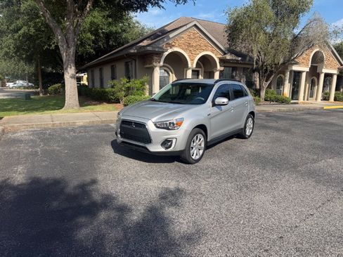 Used 2015 Mitsubishi Outlander Sport GT AWD/4WD image 4