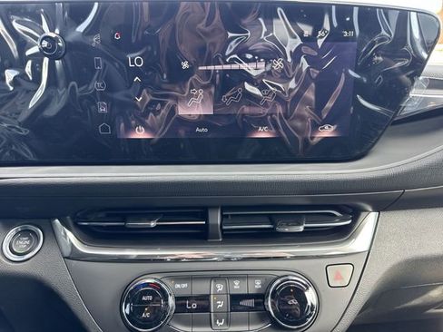 New 2026 Buick Envista Preferred image 18