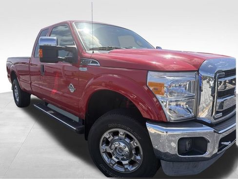 Used 2014 Ford F250 XLT w/ XLT Premium Package AWD/4WD image 17