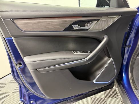 Used 2023 Jaguar F-PACE S image 13