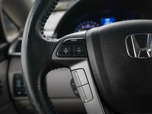 Used 2012 Honda Odyssey Touring image 29