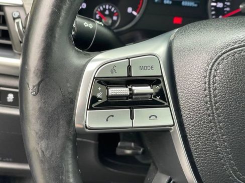 Used 2022 Kia Telluride EX w/ EX Premium Package AWD/4WD image 17