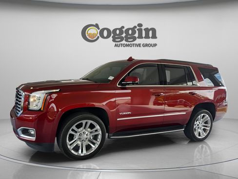 Used 2017 GMC Yukon SLT w/ Premium Edition AWD/4WD image 1