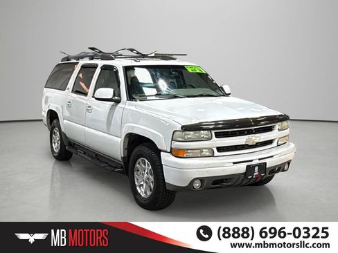 Used 2003 Chevrolet Suburban Z71 AWD/4WD image 6