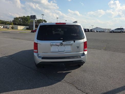 Used 2014 Honda Pilot EX image 3