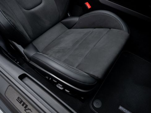 Used 2025 Porsche 911 Targa 4 GTS image 70