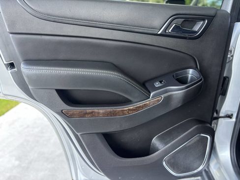 Used 2018 Chevrolet Tahoe LT image 18