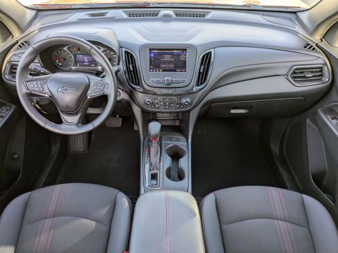 Used 2022 Chevrolet Equinox RS image 17