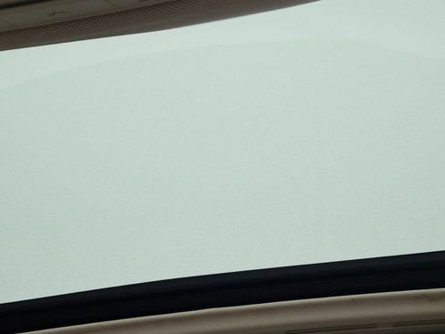 Used 2019 Mercedes-Benz C 300 4MATIC Sedan image 17