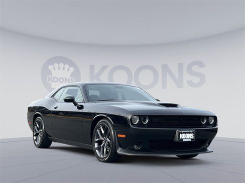Used 2019 Dodge Challenger GT w/ Blacktop Package image 10