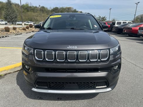 Used 2022 Jeep Compass Limited AWD/4WD image 3