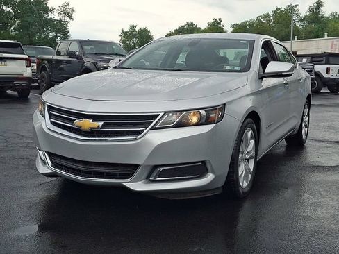 Used 2017 Chevrolet Impala LT FWD image 5