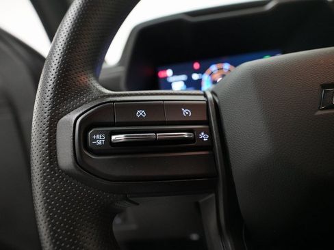 Used 2024 Chevrolet Colorado Trail Boss w/ Advanced Trailering Package image 17