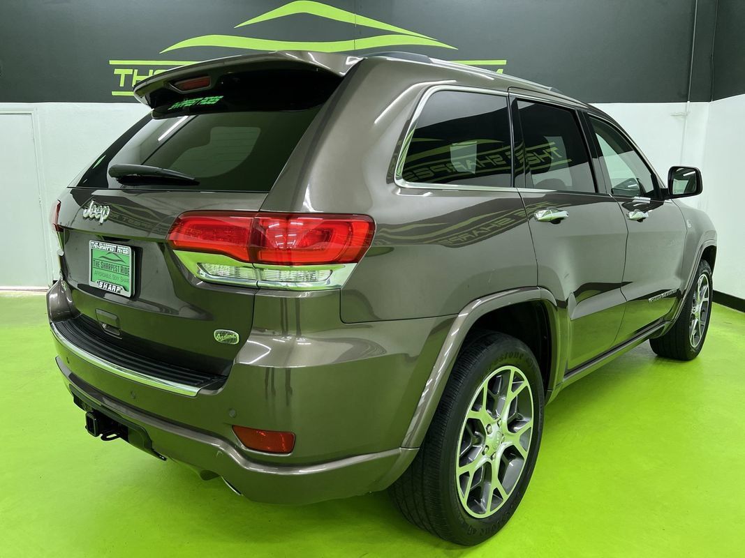 Used 2019 Jeep Grand Cherokee Overland AWD/4WD image 10