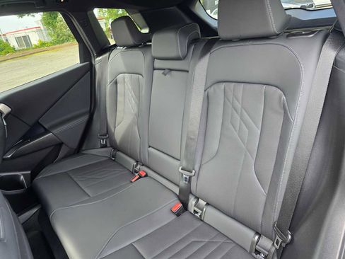 Used 2025 BMW X3 xDrive30 AWD/4WD image 17
