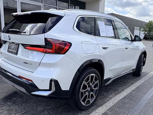 Certified 2024 BMW X1 xDrive28i w/ Premium Package AWD/4WD image 3