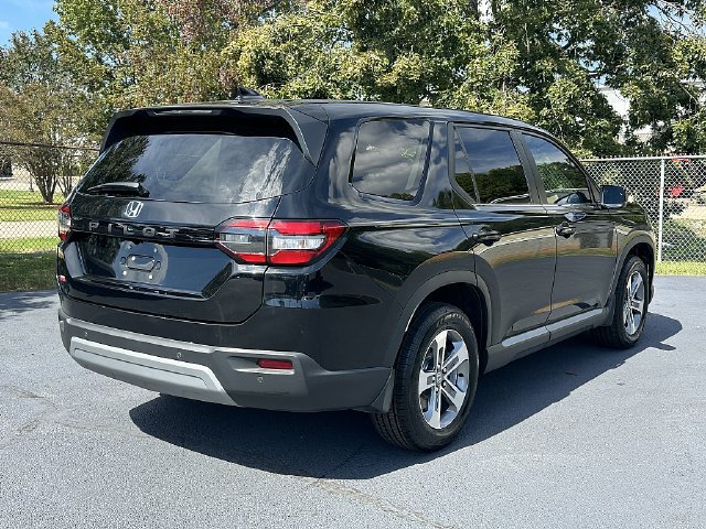 Used 2024 Honda Pilot EX-L image 7