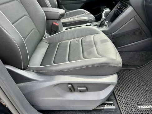 Certified 2024 Volkswagen Tiguan SEL R-Line AWD/4WD image 25