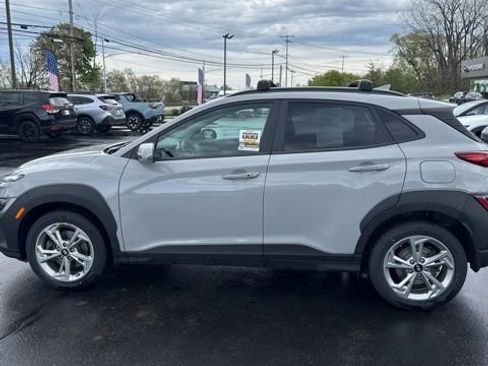 Certified 2023 Hyundai Kona SEL AWD/4WD image 2