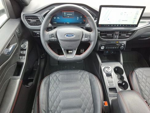 Certified 2023 Ford Escape ST-Line Elite w/ Premium Technology Package image 11