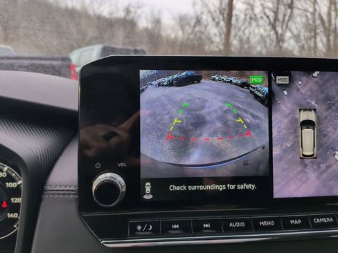 Used 2023 Mitsubishi Outlander SEL image 30