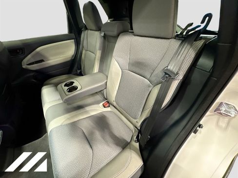 Used 2026 Subaru Forester Premium AWD/4WD image 24