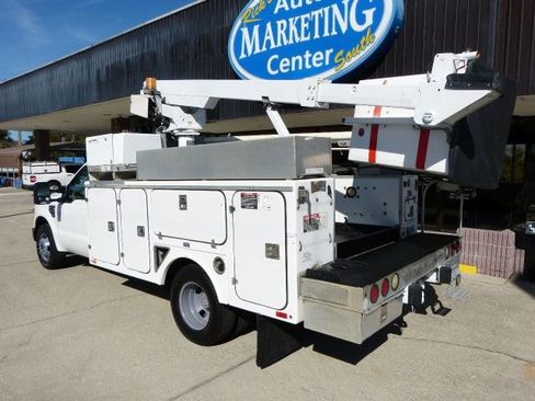 Used 2008 Ford F350 XLT image 3