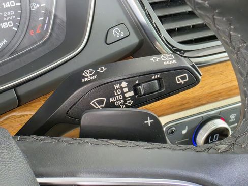 Certified 2023 Audi Q5 2.0T Premium AWD/4WD image 25