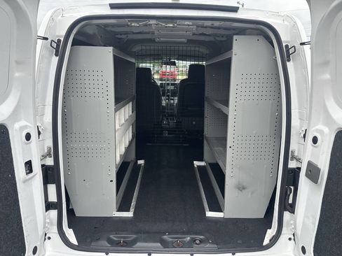 Used 2019 Nissan NV200 SV w/ Navigation Package FWD image 9