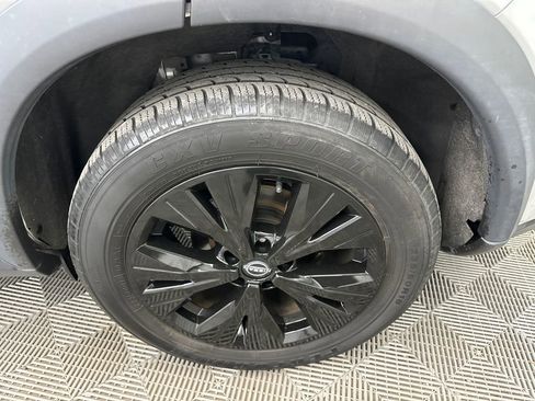 Used 2022 Nissan Rogue SV AWD/4WD image 20