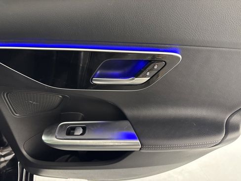 Used 2025 Mercedes-Benz C 300 C 300 image 36