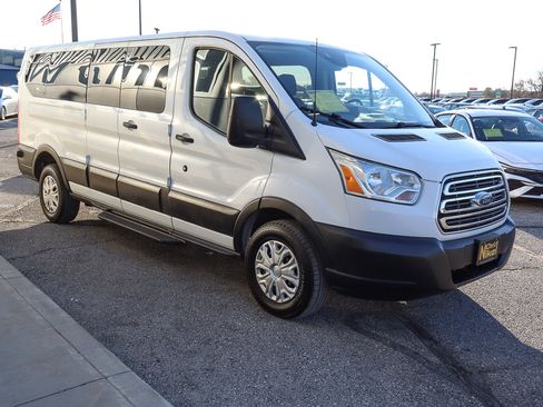 Used 2016 Ford Transit 350 XLT image 3