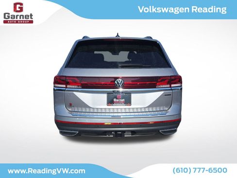 New 2026 Volkswagen Atlas SE image 4