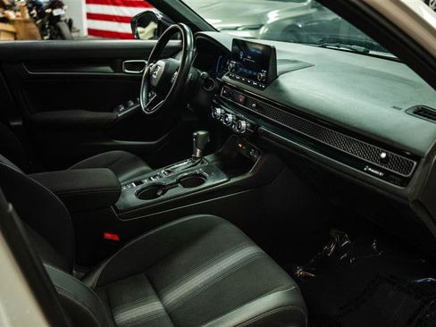 Used 2022 Honda Civic Sport image 12