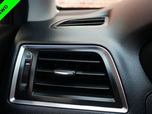 Used 2019 Subaru Outback 2.5i Premium image 24