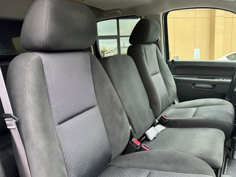Used 2014 Chevrolet Silverado 2500 LT AWD/4WD image 20