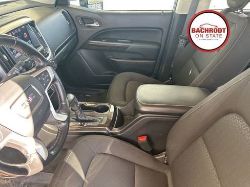 Used 2016 GMC Canyon SLE w/ SLE Convenience Package image 9