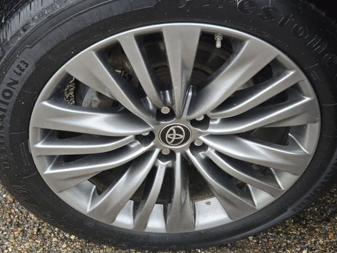 Used 2021 Toyota Highlander Platinum image 35